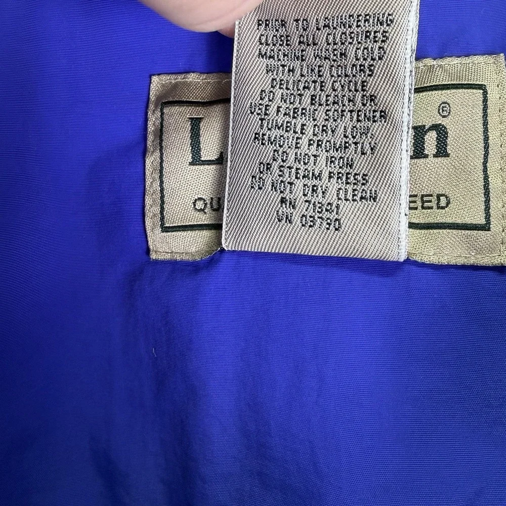 Vintage L.L. Bean‎ Men's Wind Rain Hiking Vest Size L Blue Fleece lined Full Zip